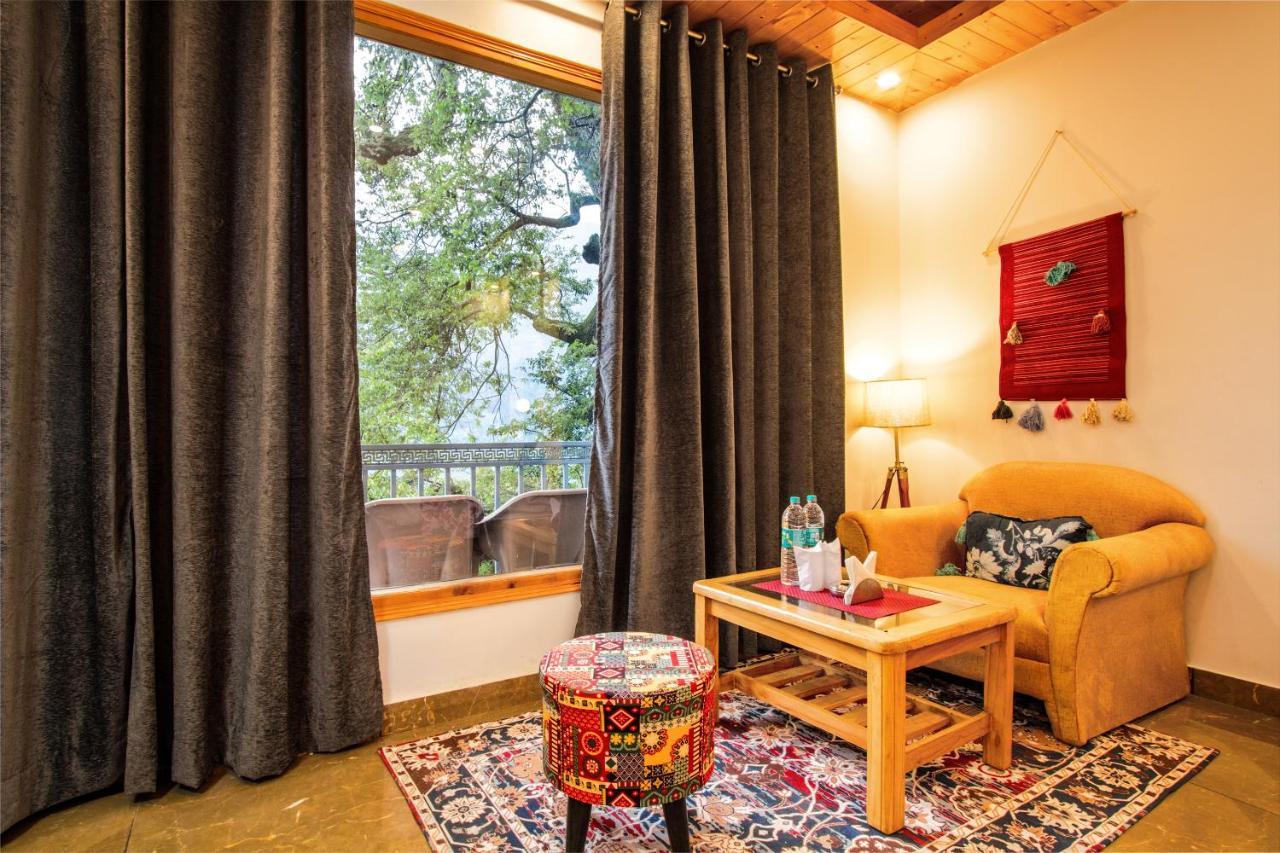 Eden Oaks Hotel Manali  Ngoại thất bức ảnh
